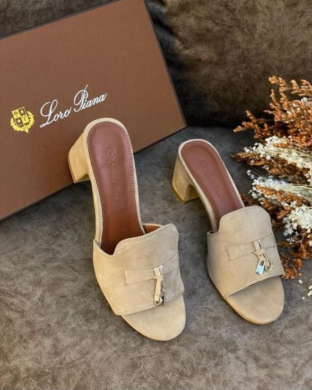 كعب لورو بيانا