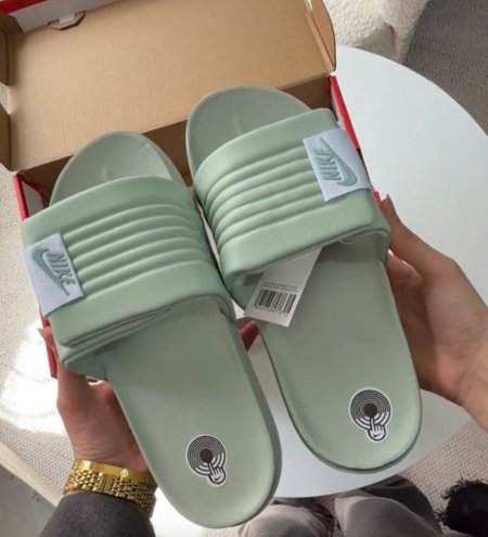 سليبر نايك (066-3-1)