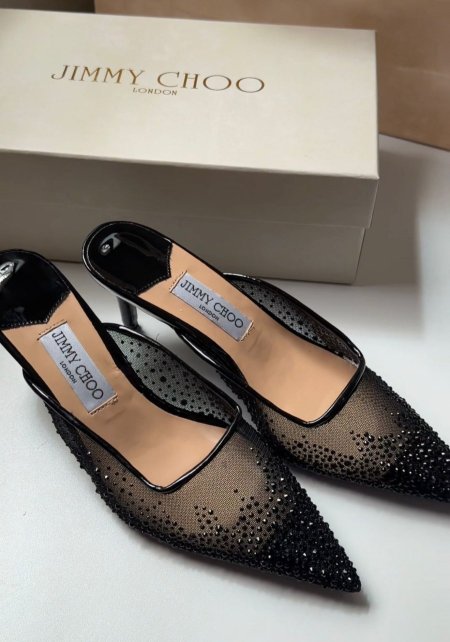 كعب jimmy choo