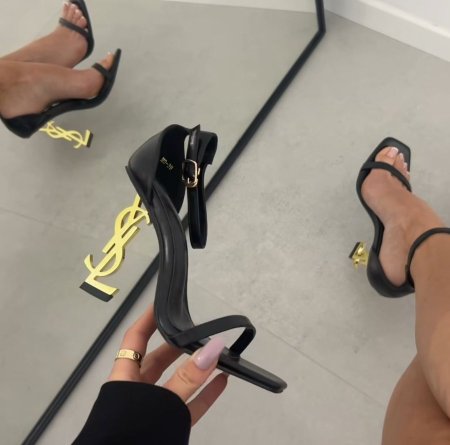 كعب YSL