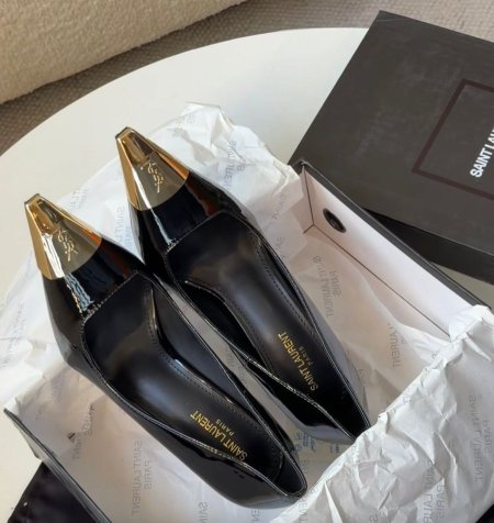 كعب ysl