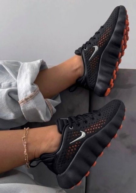 بوت NIKE MIND ستاتي