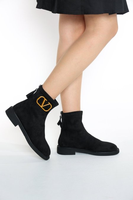 جزمه فلانتينو